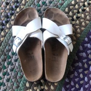 Birki’s White Size 39 Sandals